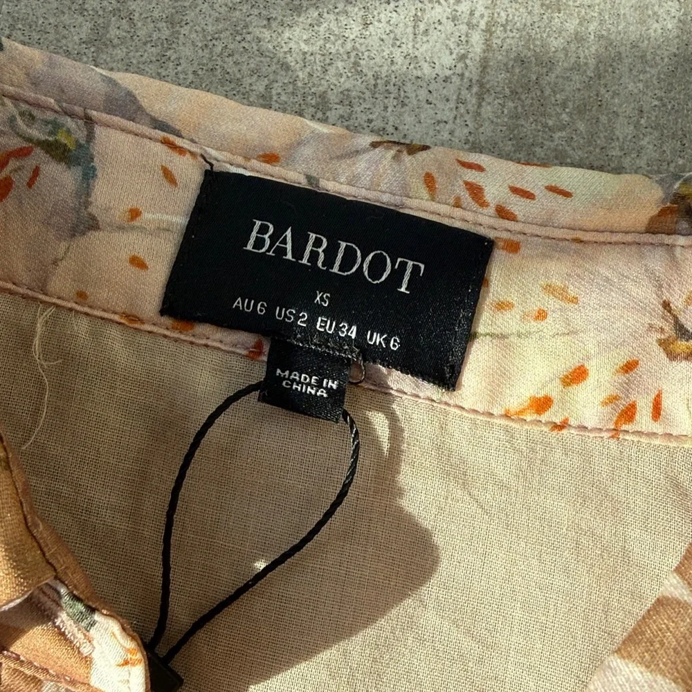 Bardot corset button up blouse size 2 - Picture 2 of 3